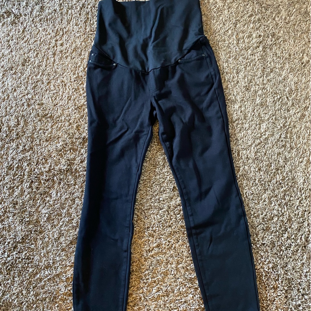 LIVERPOOL Reagan Maternity Skinny Pant
2 | Black